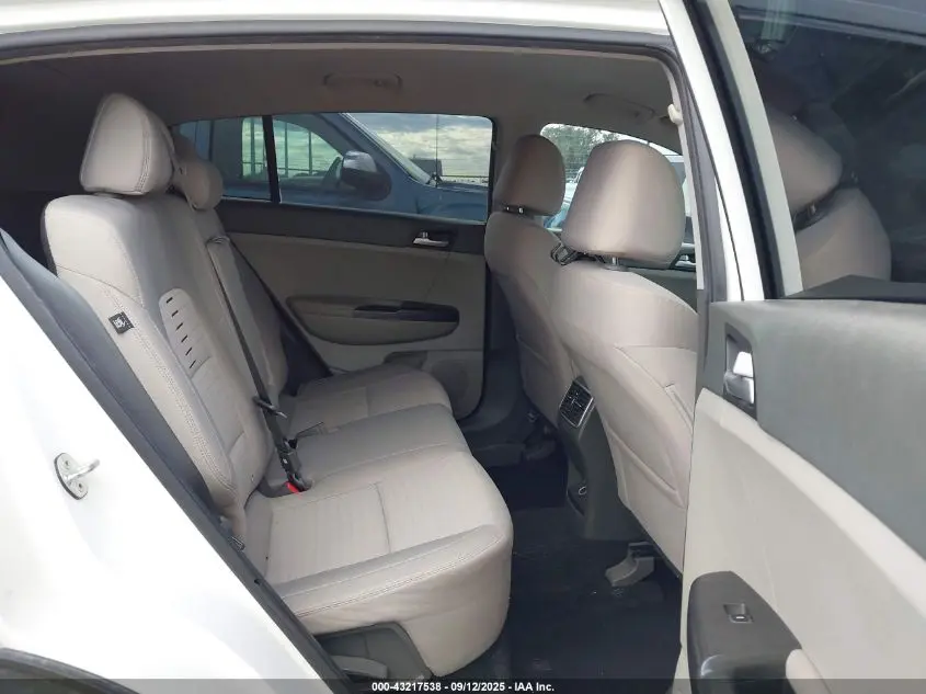 2018 KIA SPORTAGE LX