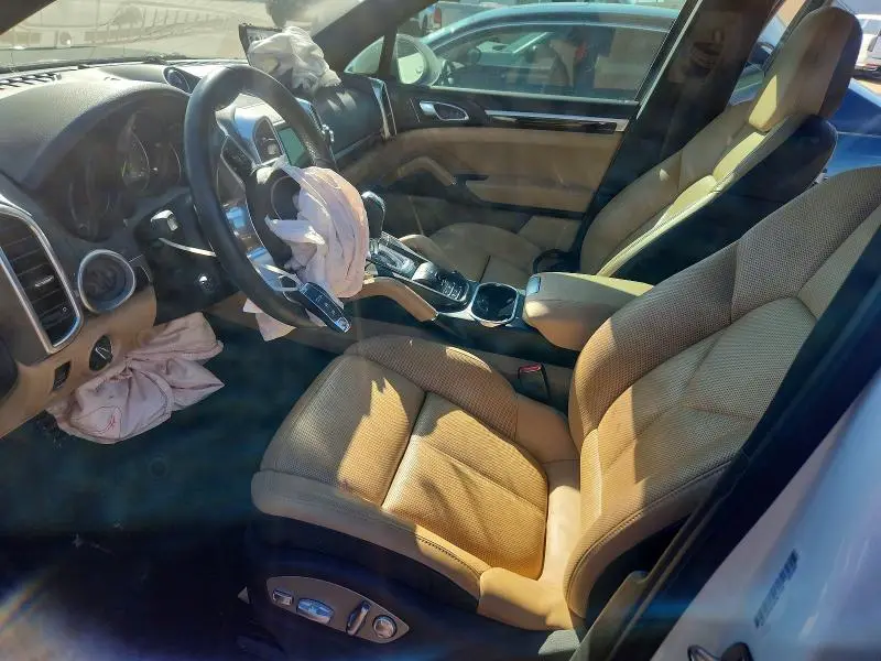2016 PORSCHE CAYENNE SE HYBRID  
