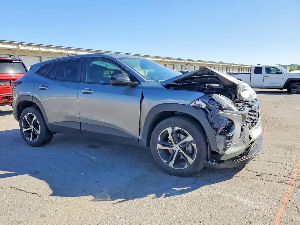 2024 CHEVROLET TRAX 1RS  