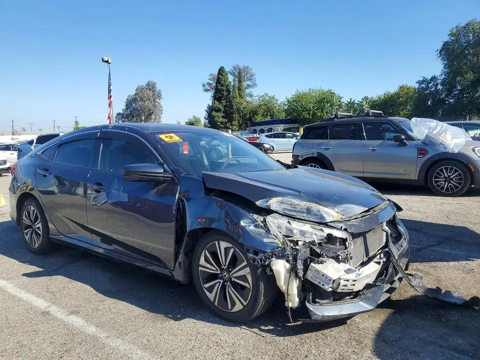 2017 HONDA CIVIC EX  
