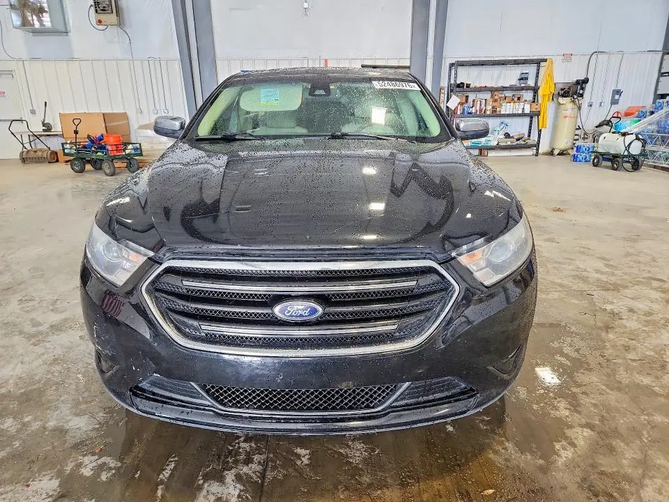 2013 FORD TAURUS LIMITED  
