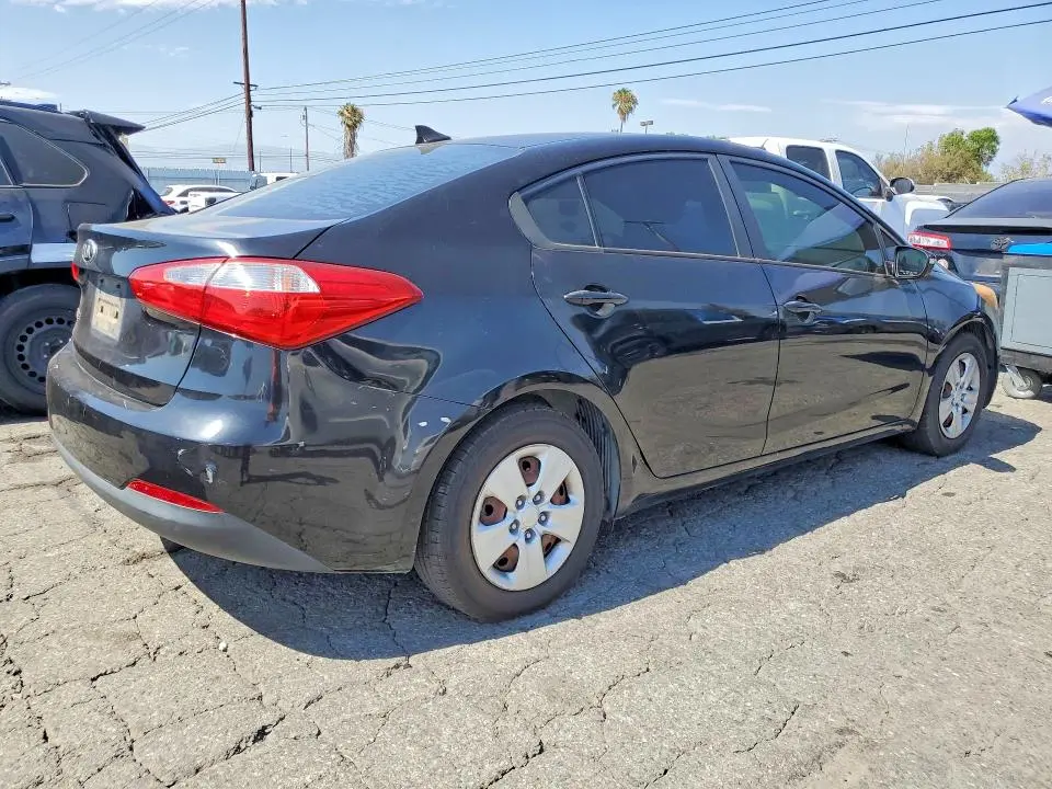 2015 KIA FORTE LX  