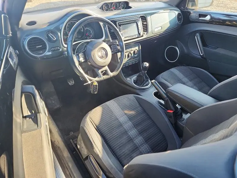 2013 VOLKSWAGEN BEETLE TURBO  