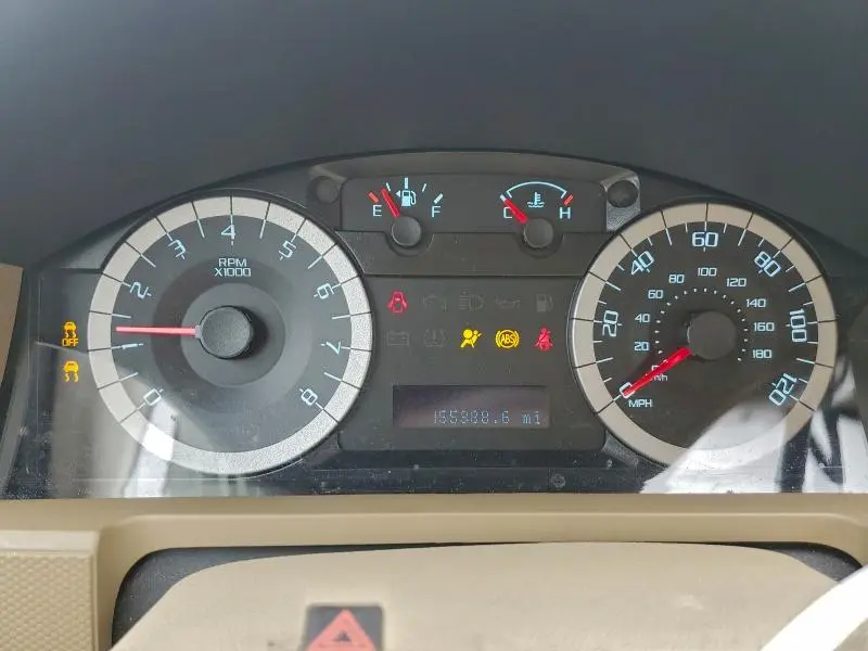 2011 FORD ESCAPE LIMITED  