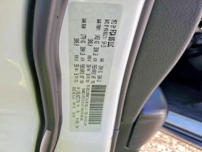 2015 DODGE DURANGO SXT  