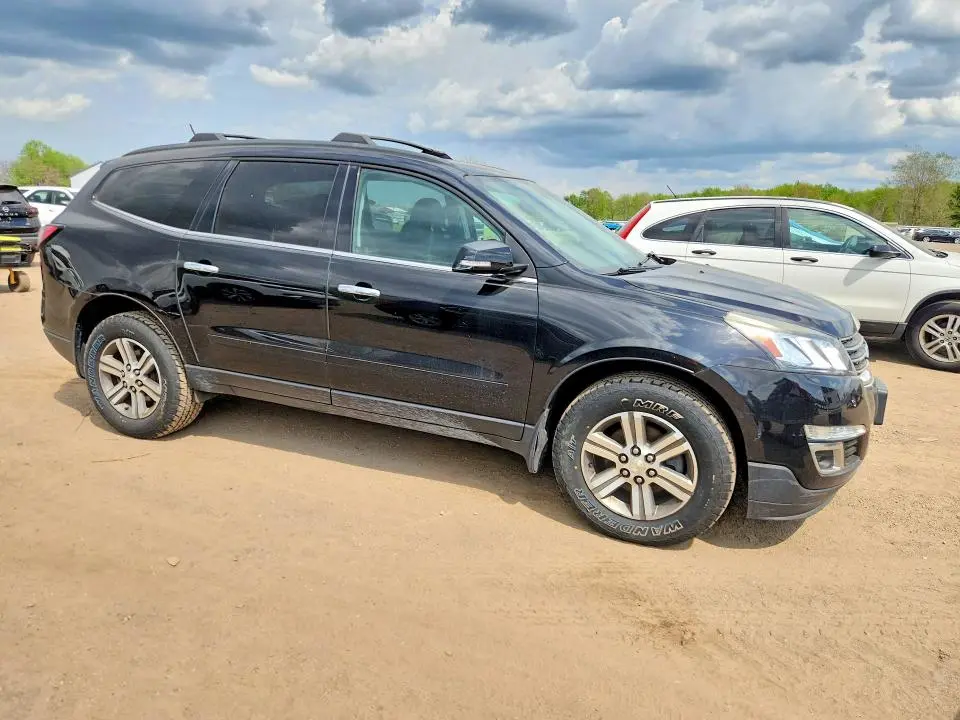 2016 CHEVROLET TRAVERSE LT  