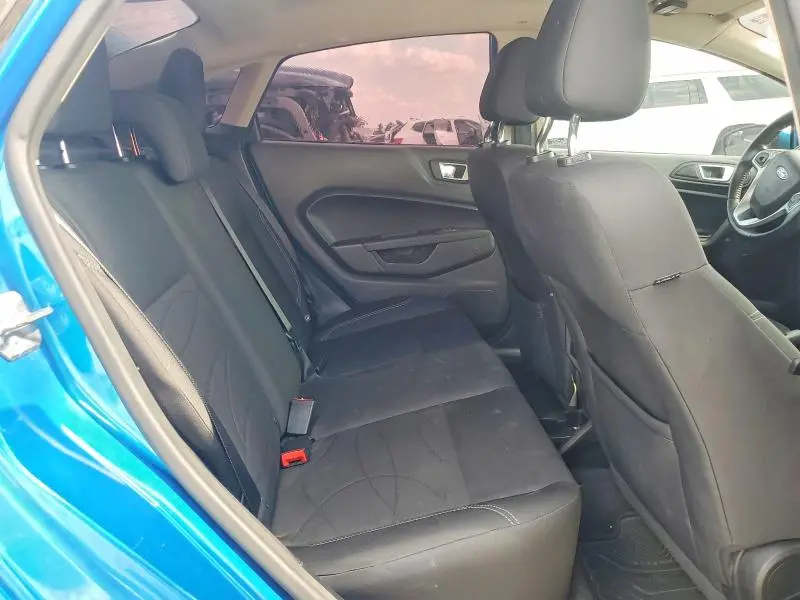 2016 FORD FIESTA SE  