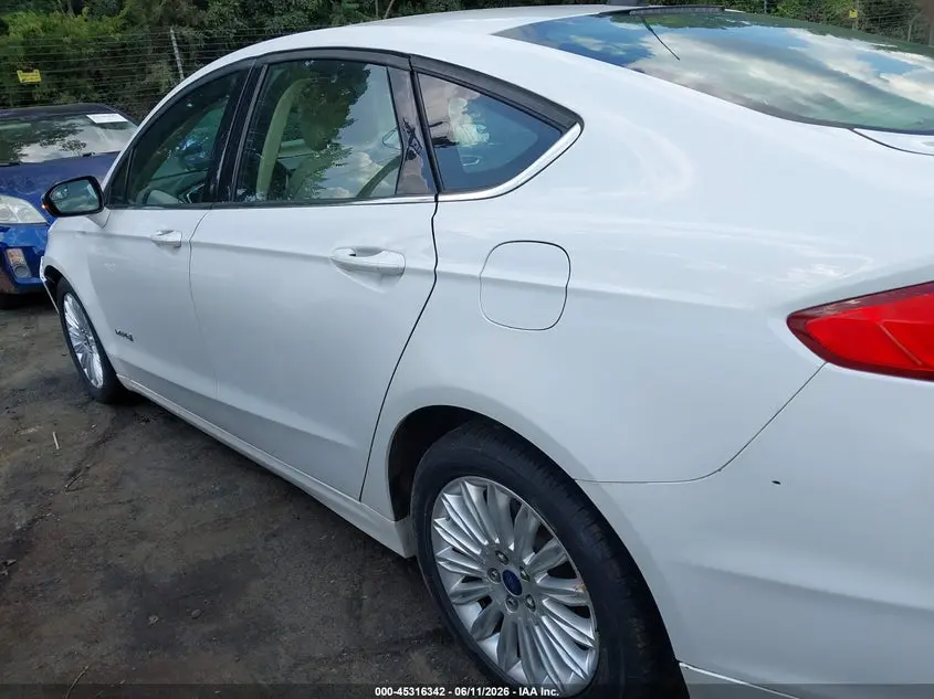 2016 FORD FUSION HYBRID SE