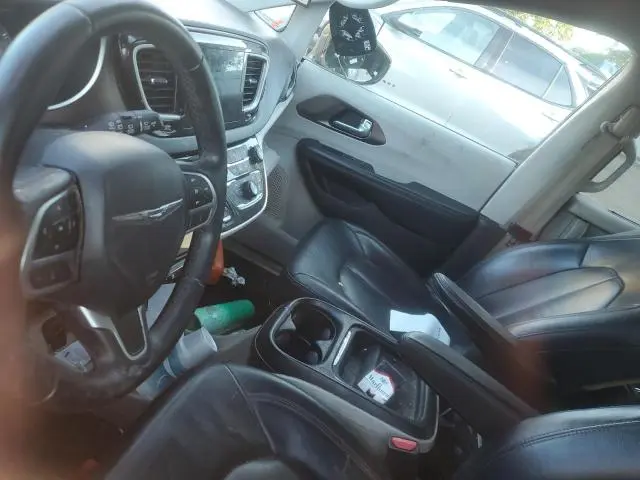 2017 CHRYSLER PACIFICA TOURING L  