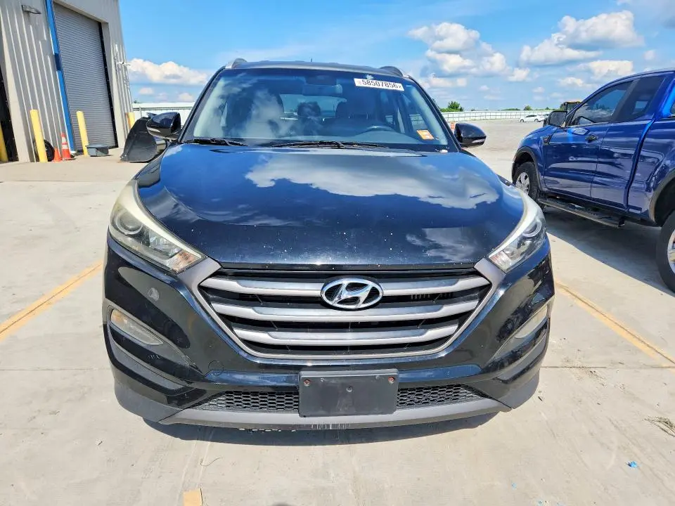 2016 HYUNDAI TUCSON SPORT  