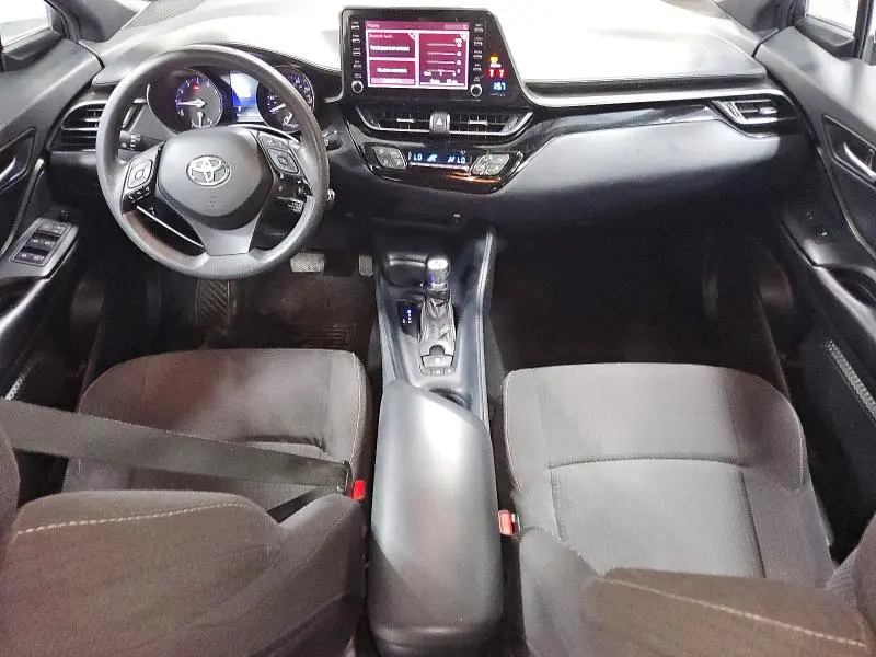 2019 TOYOTA C-HR LE  