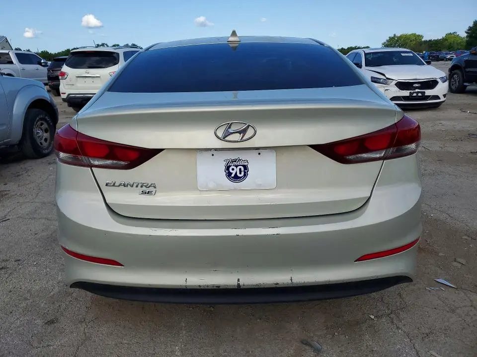 2017 HYUNDAI ELANTRA SE  