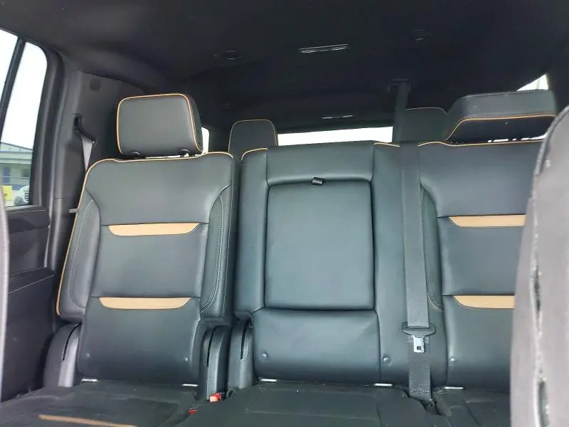 2021 GMC YUKON XL K1500 AT4  