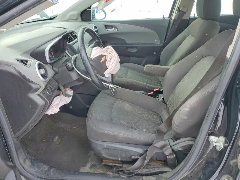 2020 CHEVROLET SONIC LT  