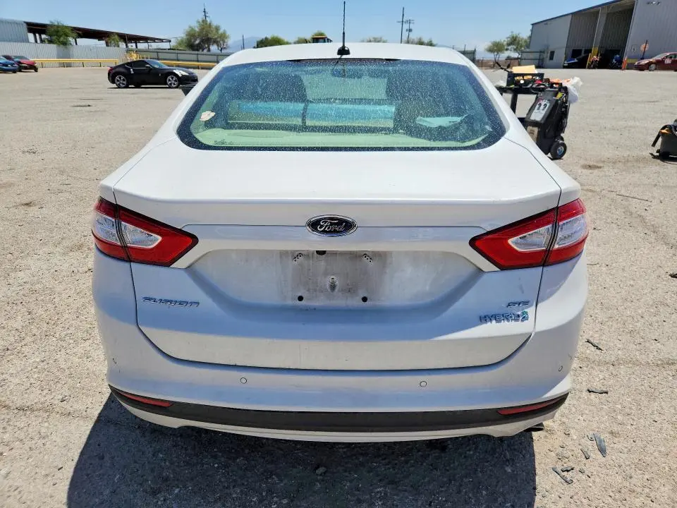 2016 FORD FUSION SE HYBRID  