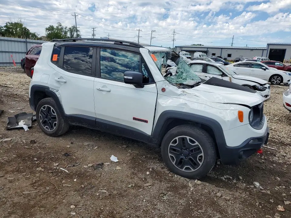 2016 JEEP RENEGADE TRAILHAWK  