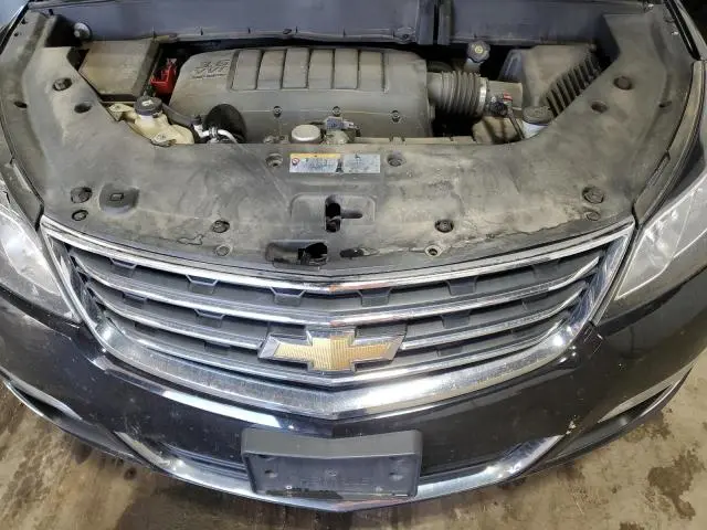 2016 CHEVROLET TRAVERSE LT  