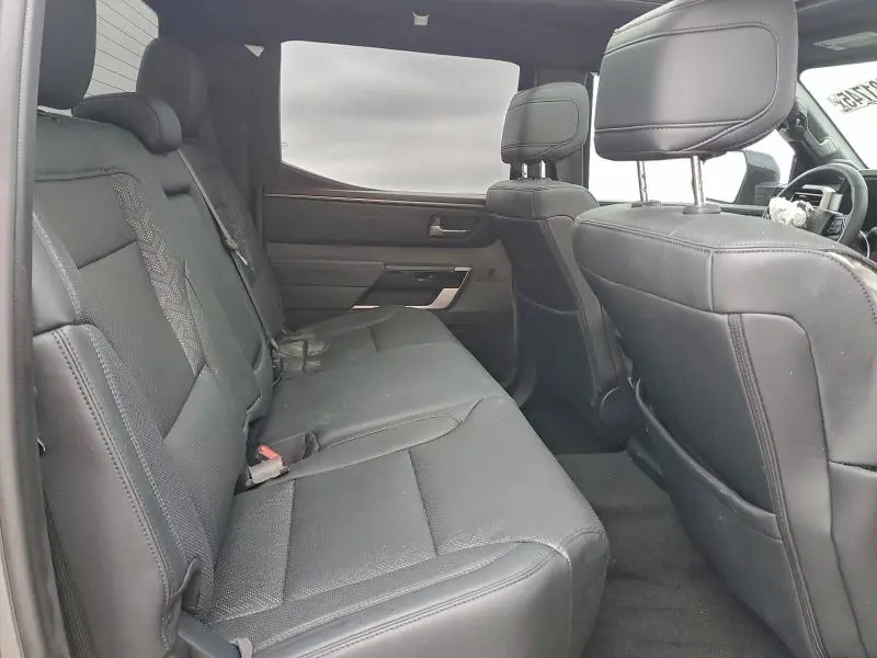 2025 TOYOTA TUNDRA CREWMAX LIMITED  