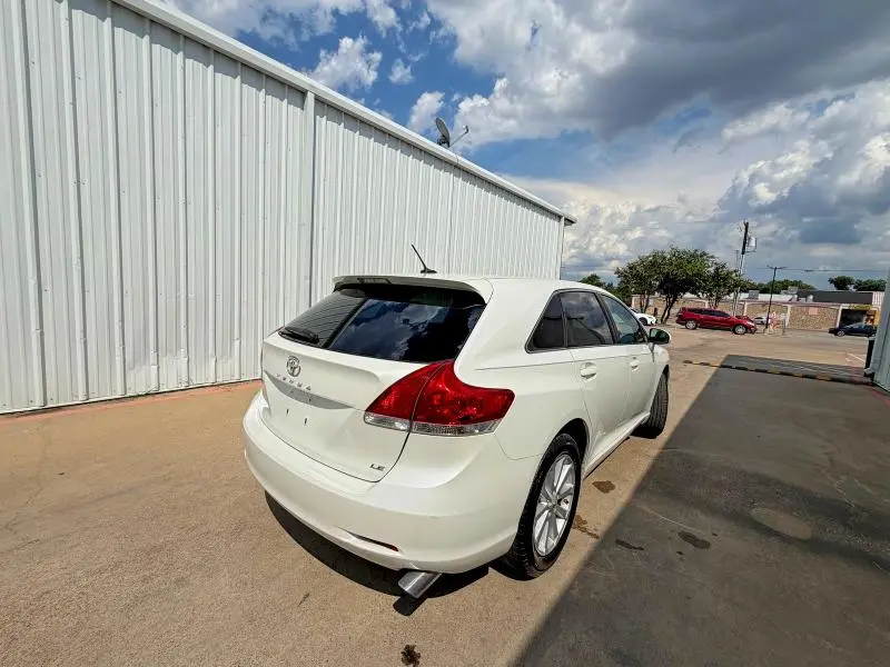 2012 TOYOTA VENZA LE  