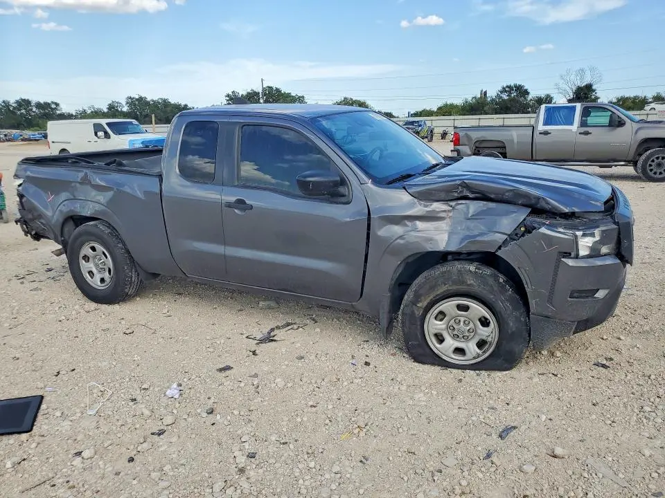 2024 NISSAN FRONTIER S  