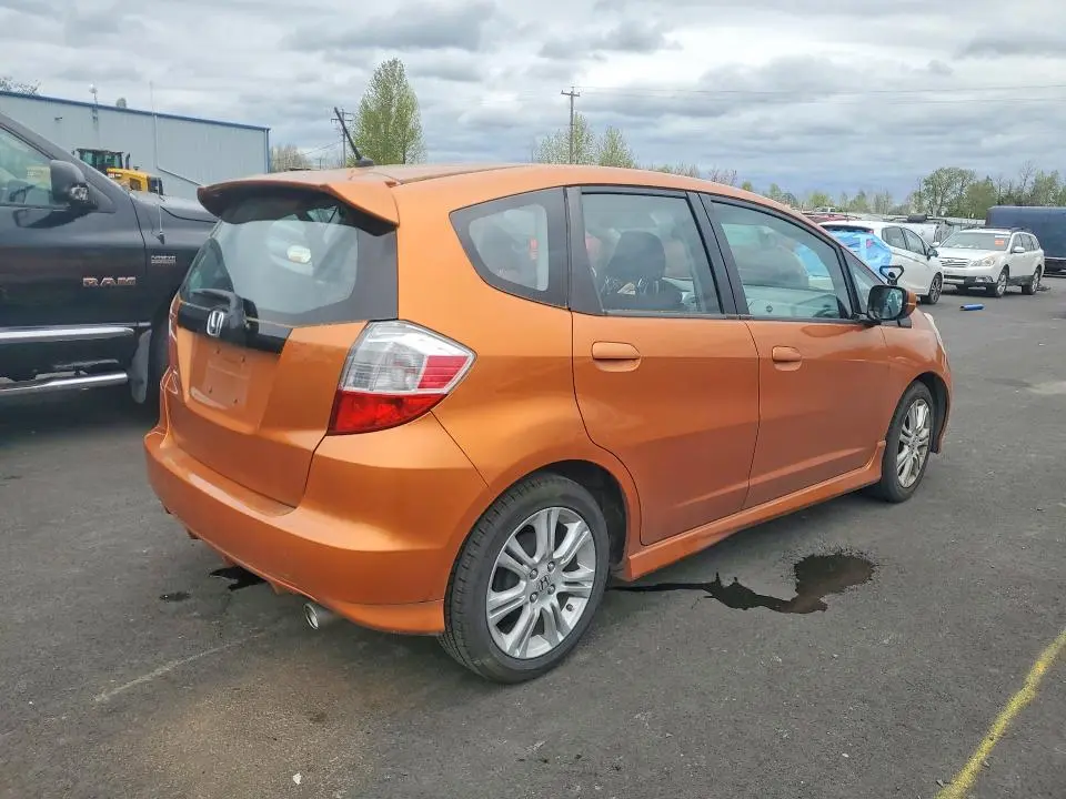 2010 HONDA FIT SPORT  