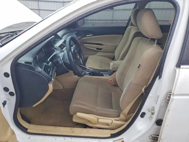 2012 HONDA ACCORD LX  