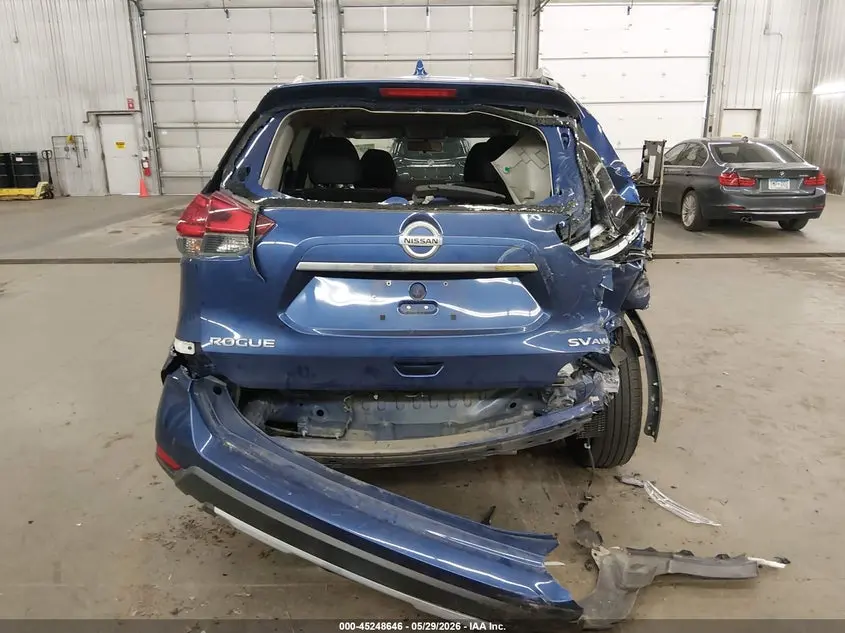 2017 NISSAN ROGUE SV