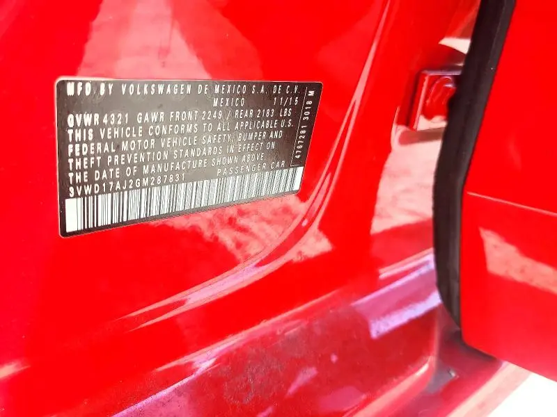 2016 VOLKSWAGEN JETTA SPORT  