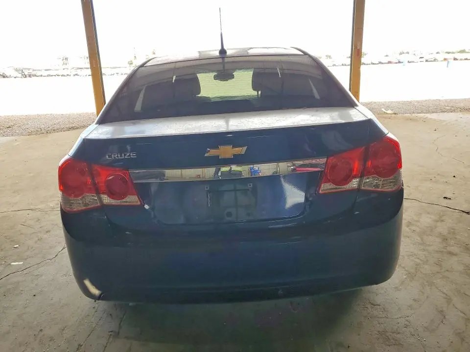 2013 CHEVROLET CRUZE LS  