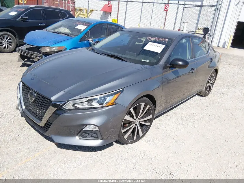 2020 NISSAN ALTIMA SR FWD