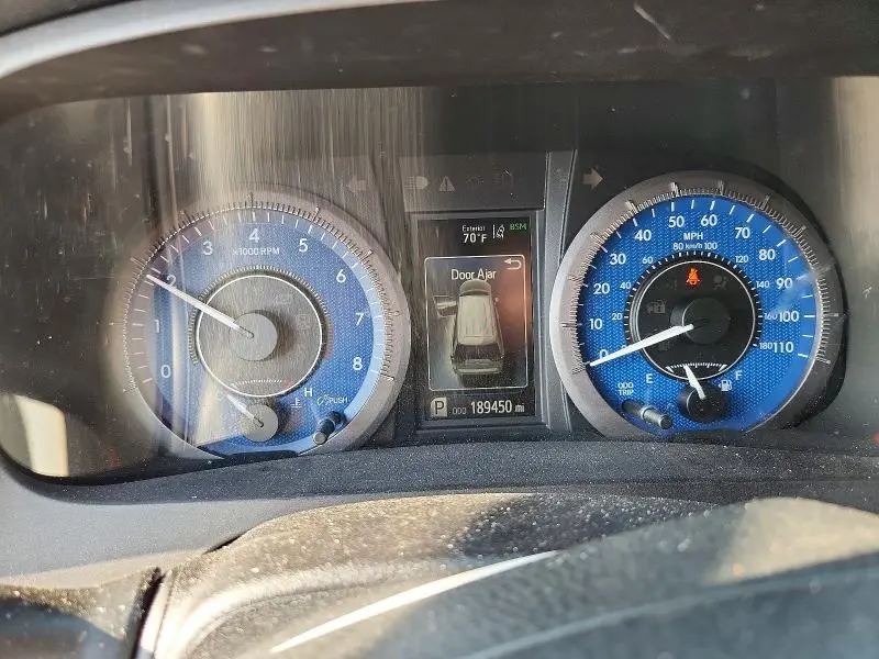 2018 TOYOTA SIENNA XLE 8-PASSENGER  