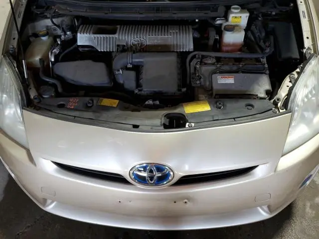 2011 TOYOTA PRIUS