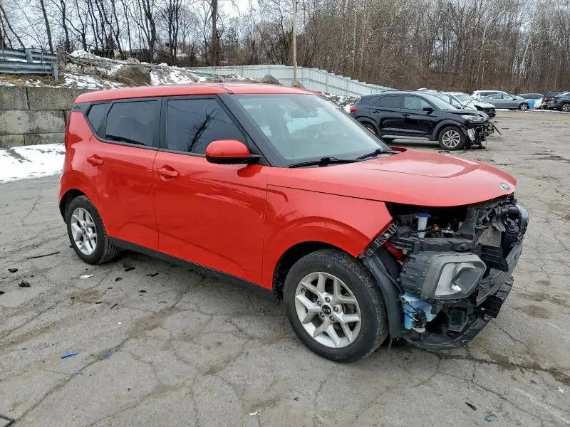 2021 KIA SOUL LX  