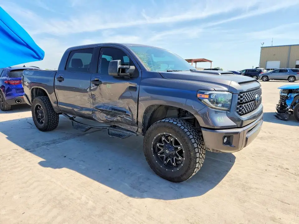 2021 TOYOTA TUNDRA SR5  