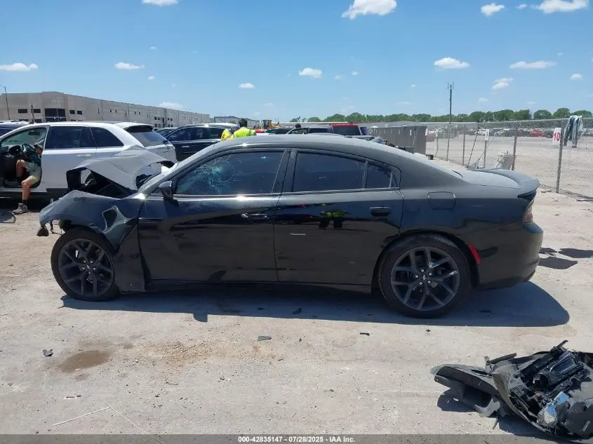 2019 DODGE CHARGER SXT RWD
