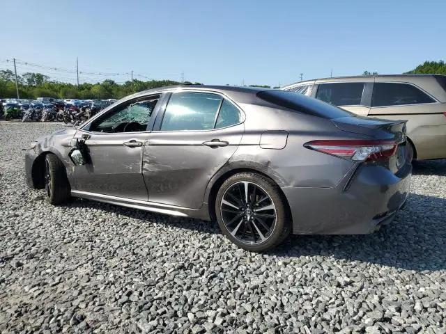 2018 TOYOTA CAMRY XSE  