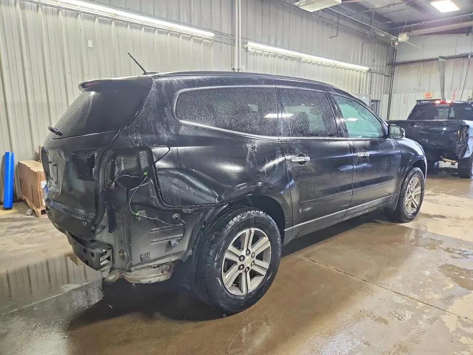 2017 CHEVROLET TRAVERSE LT  