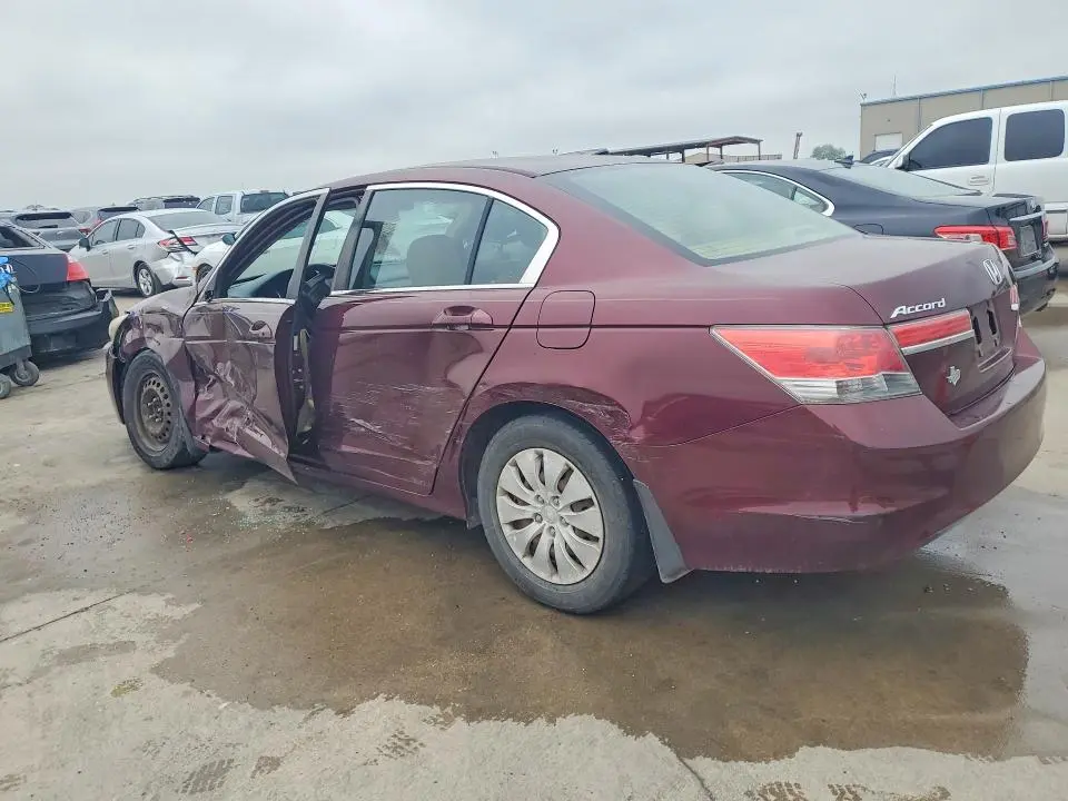 2011 HONDA ACCORD LX  