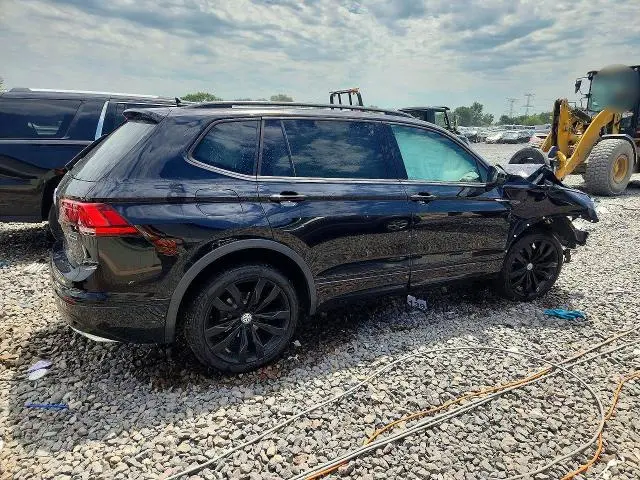 2020 VOLKSWAGEN TIGUAN SE  
