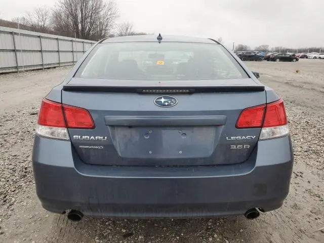 2013 SUBARU LEGACY 3.6R LIMITED  
