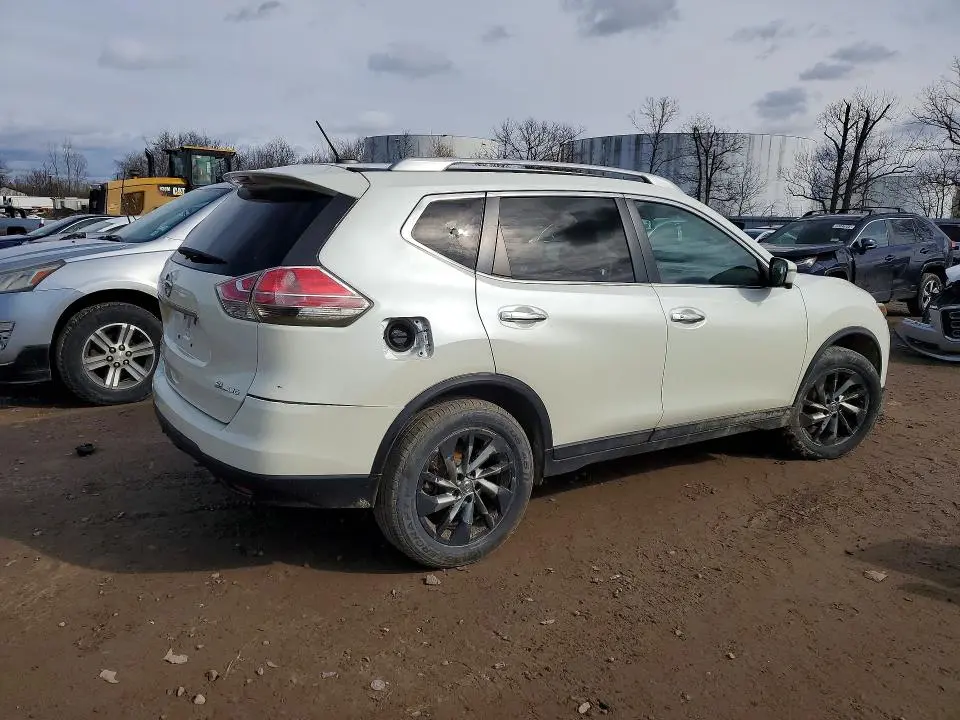 2015 NISSAN ROGUE SL  