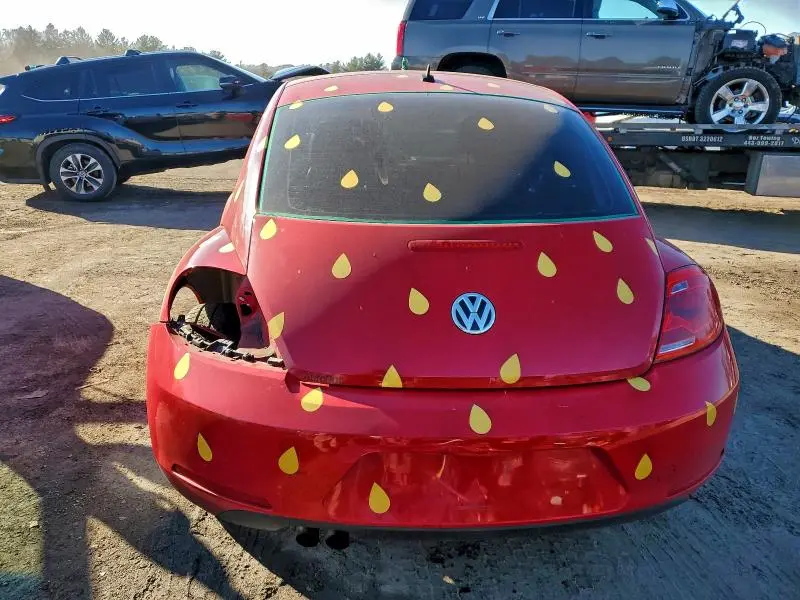 2013 VOLKSWAGEN BEETLE   