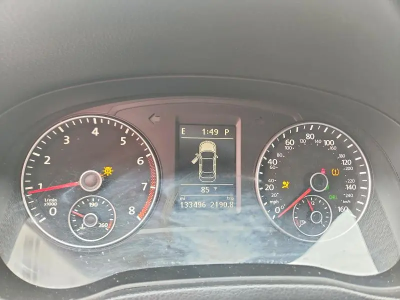 2014 VOLKSWAGEN PASSAT SE  