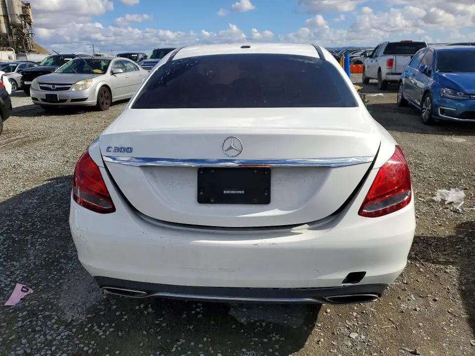 2018 MERCEDES-BENZ C 300  