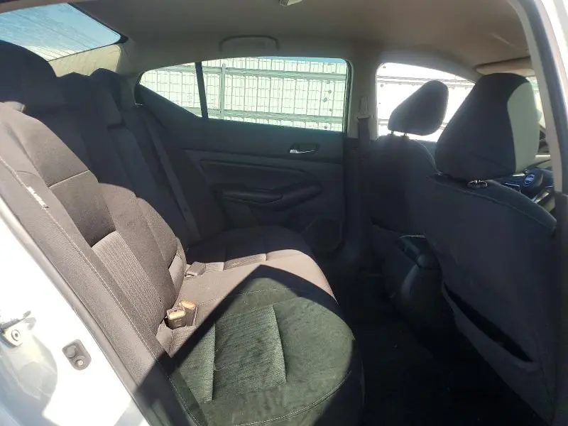 2019 NISSAN ALTIMA S  
