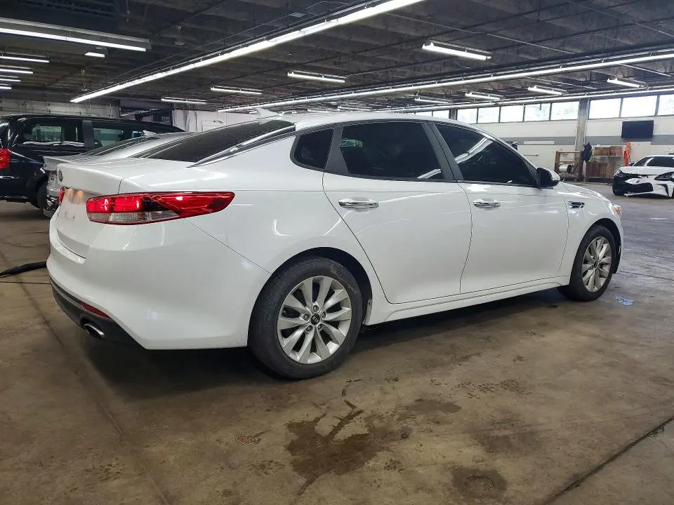 2016 KIA OPTIMA LX  