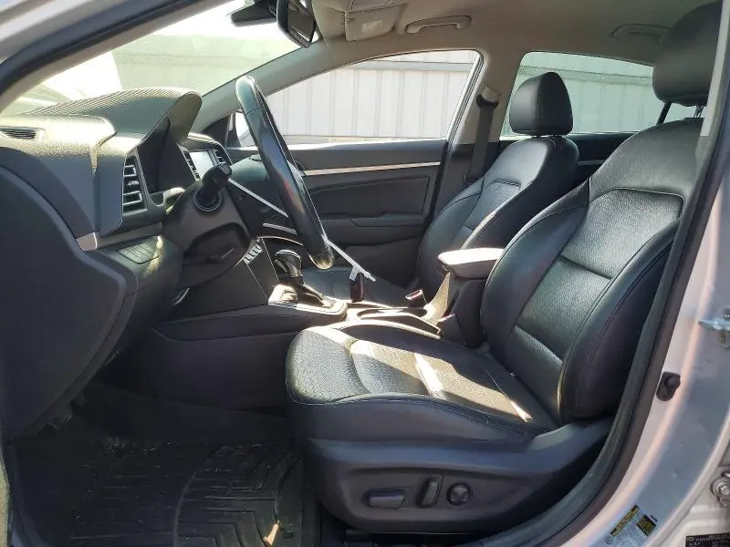 2019 HYUNDAI ELANTRA LIMITED  
