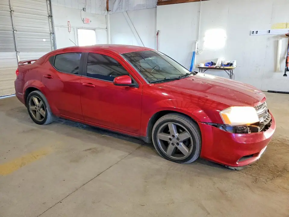 2011 DODGE AVENGER   