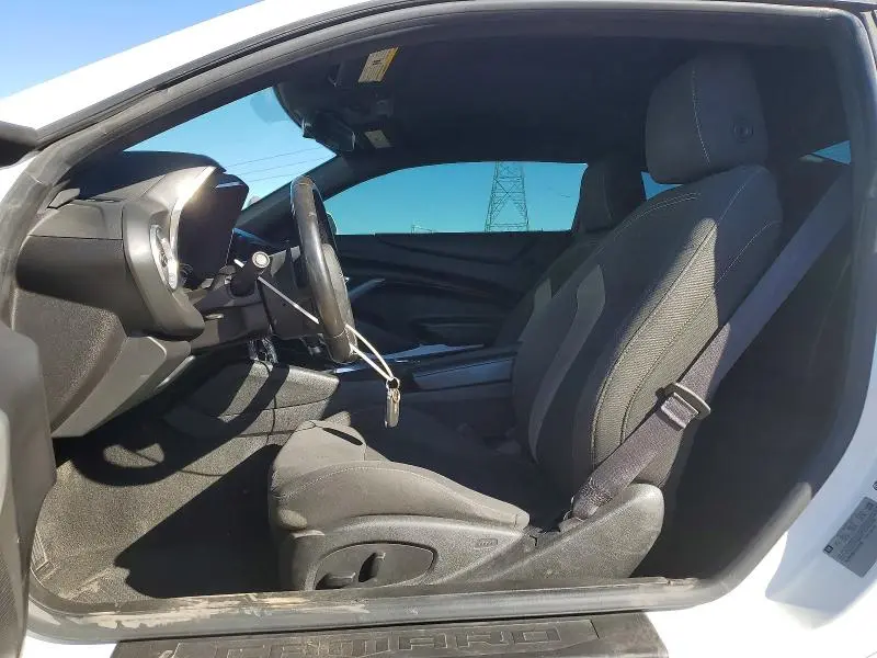 2017 CHEVROLET CAMARO LT  