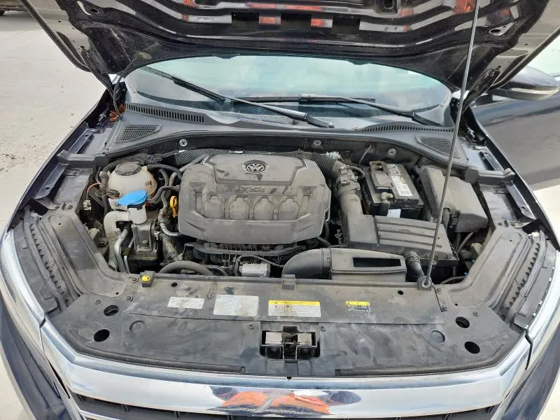 2021 VOLKSWAGEN PASSAT SE  
